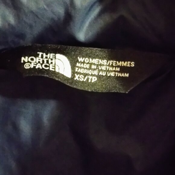 ❄️Stay Cozy & Chic: The North Face Women's Thermoball Eco Jacket (NWOT) - Picture 5 of 5